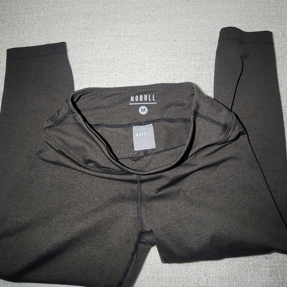 NOBULL MID-RISE CROP (PLUSH HEATHER) - Picture 2 of 6